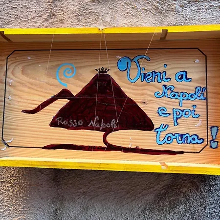 Rosso Locazioni Brevi 那不勒斯