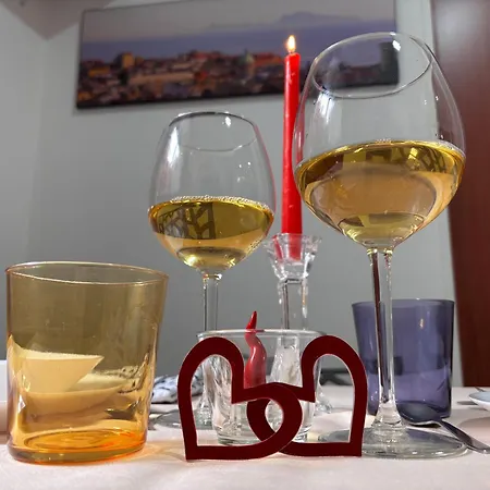 度假居 Rosso Locazioni Brevi 那不勒斯