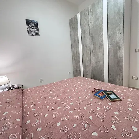 Rosso Locazioni Brevi 度假居 *