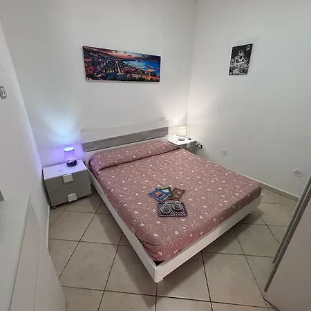 Rosso Locazioni Brevi *