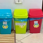Rosso Locazioni Brevi Feriehus Napoli